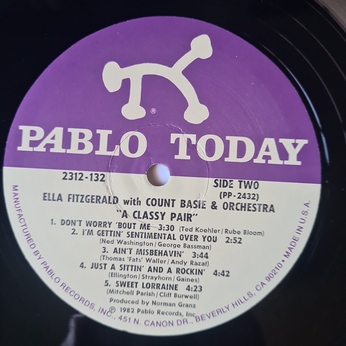 Ella Fitzgerald Sings Count Basie Plays With The Count Basie Orchestra – A Classy Pair - 1982 Pressing - Vinyl Record