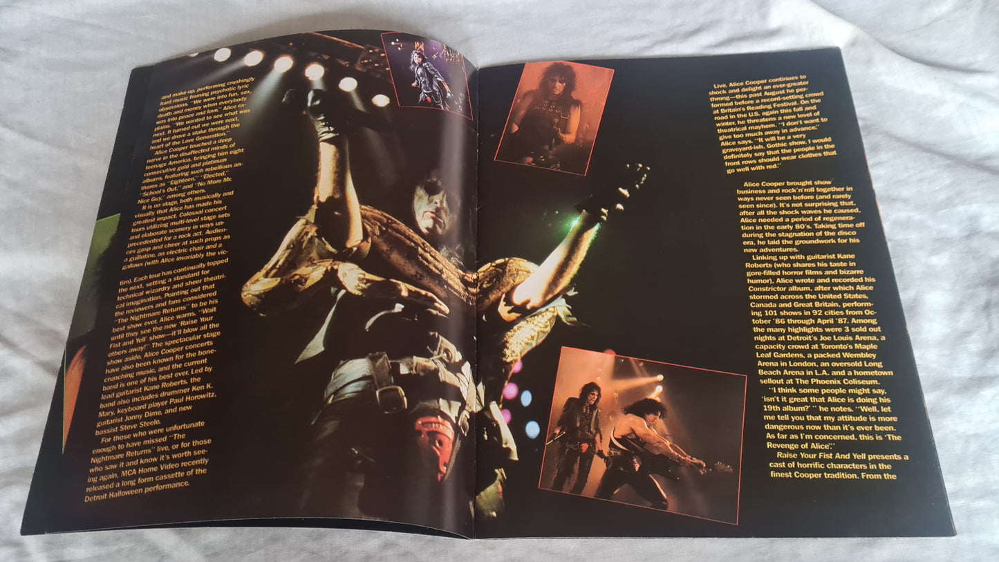 ALICE COOPER- 1987 RAISE YOUR FIST AND YELL TOUR - TOUR BOOK- PROGRAM