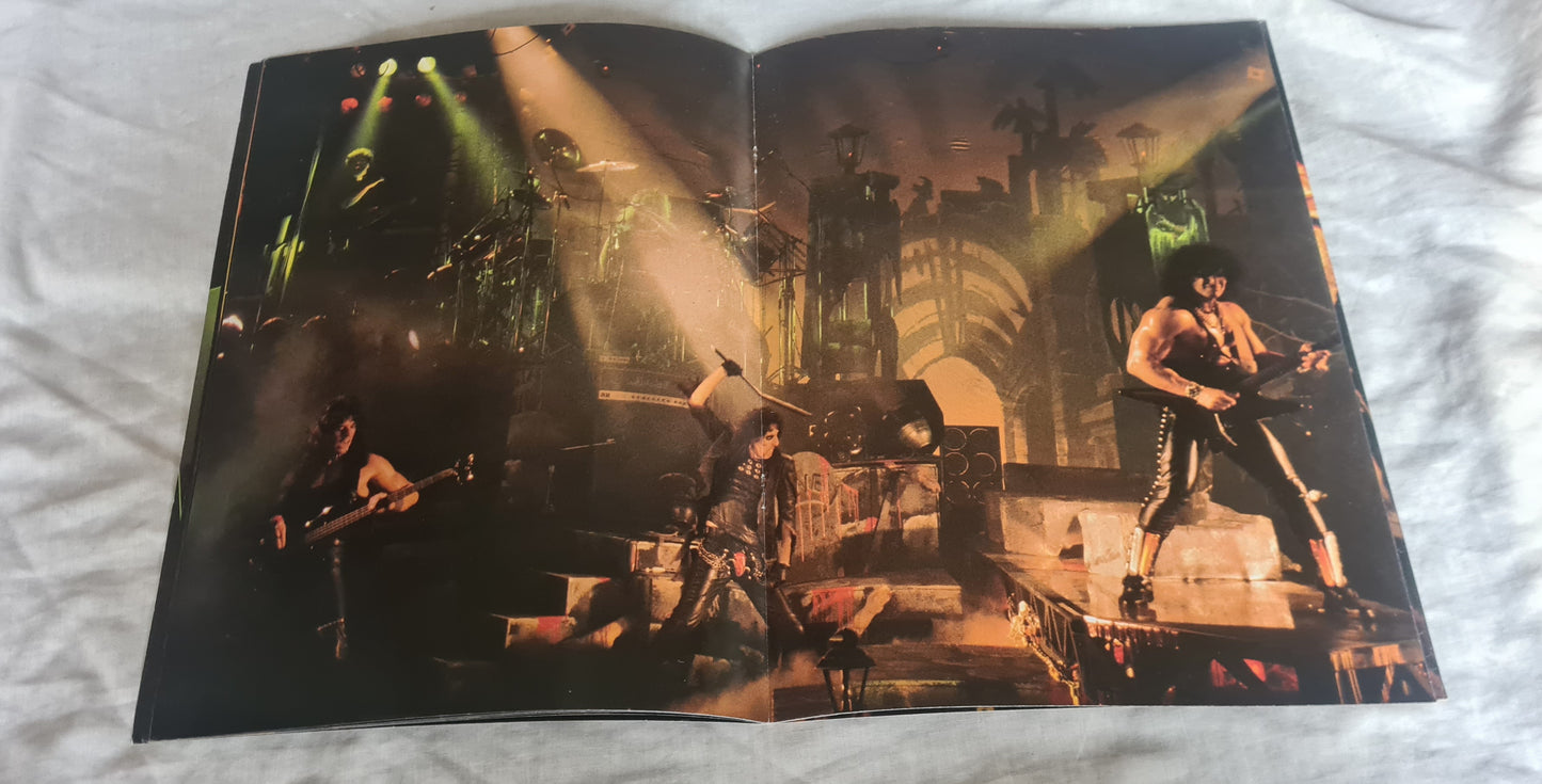 ALICE COOPER- 1987 RAISE YOUR FIST AND YELL TOUR - TOUR BOOK- PROGRAM