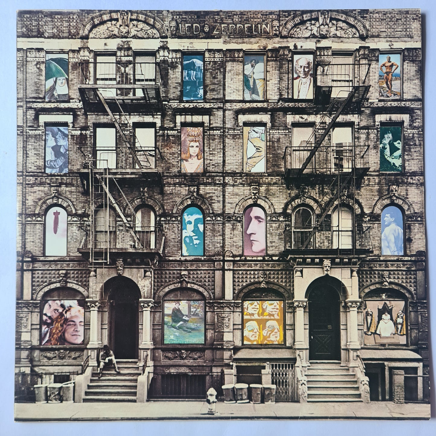 Led Zeppelin – Physical Graffiti - 1975 (Die Cut Cover) - Vinyl Record 2LP