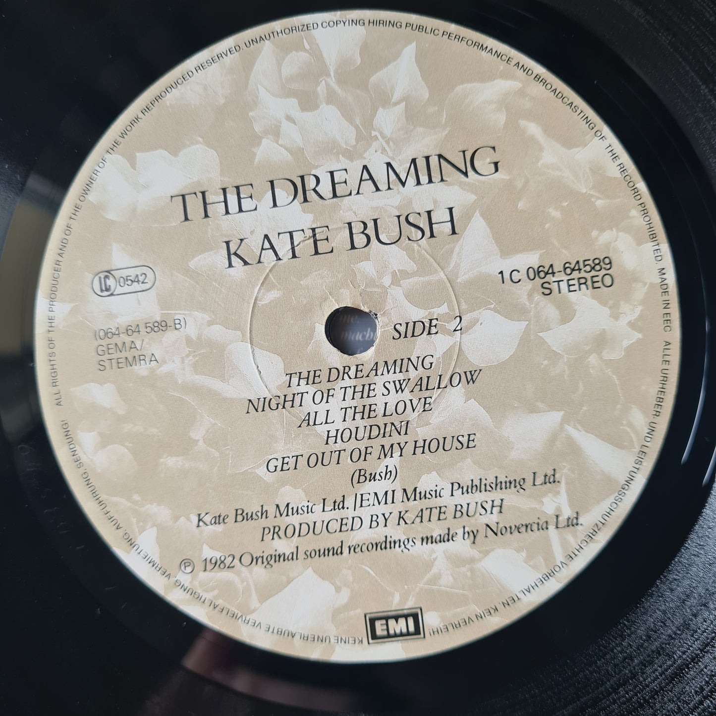 Kate Bush – The Dreaming - 1982 (European Pressing) - Vinyl Record LP
