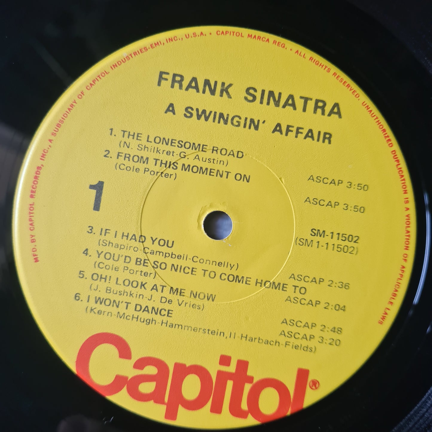 Frank Sinatra – A Swingin' Affair! - 1957 (1976 US Pressing) - Vinyl Record LP (near mint)