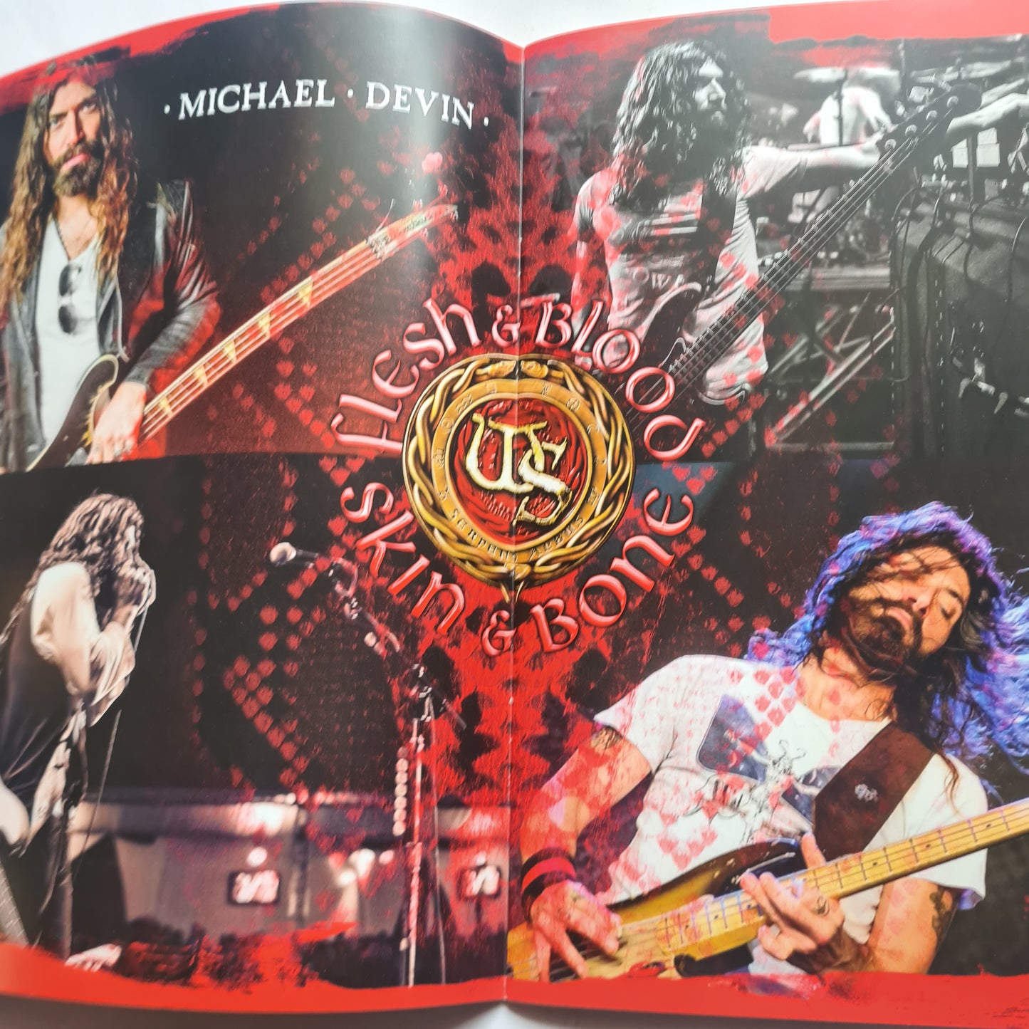 Whitesnake *SIGNED BY BAND* - FLESH & BLOOD WORLD TOUR - 2020 - TOUR BOOK- PROGRAM