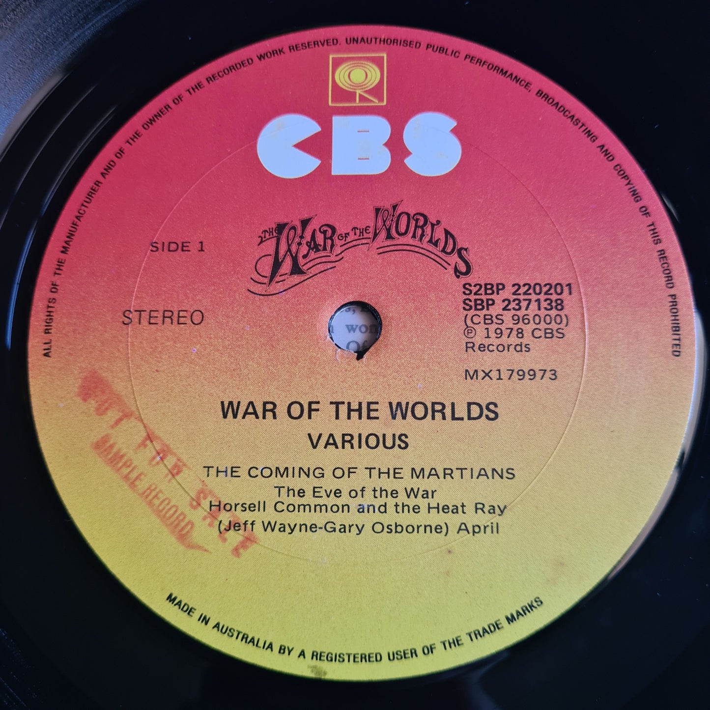 War Of The Worlds – Jeff Wayne's Musical Version Of The War Of The Worlds - 1978 (Gatefold 2LP) - Vinyl Record