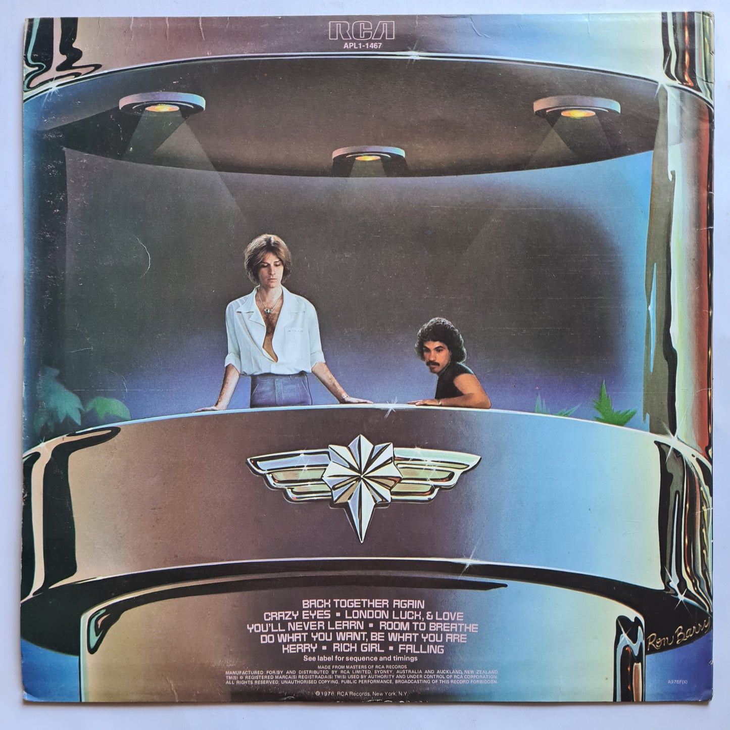 Daryl Hall & John Oates – Bigger Than Both Of Us - 1976 - Vinyl Record LP