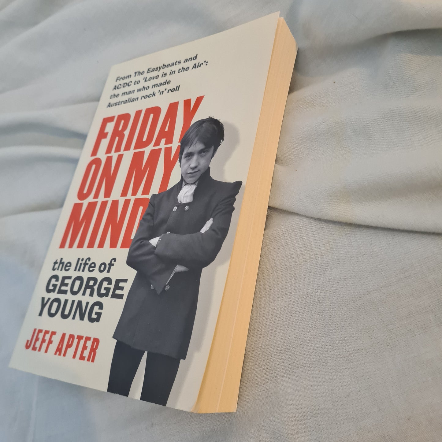 George Young (AC/DC) - Friday on My Mind: The life of George Young (2020) - Paperback Book