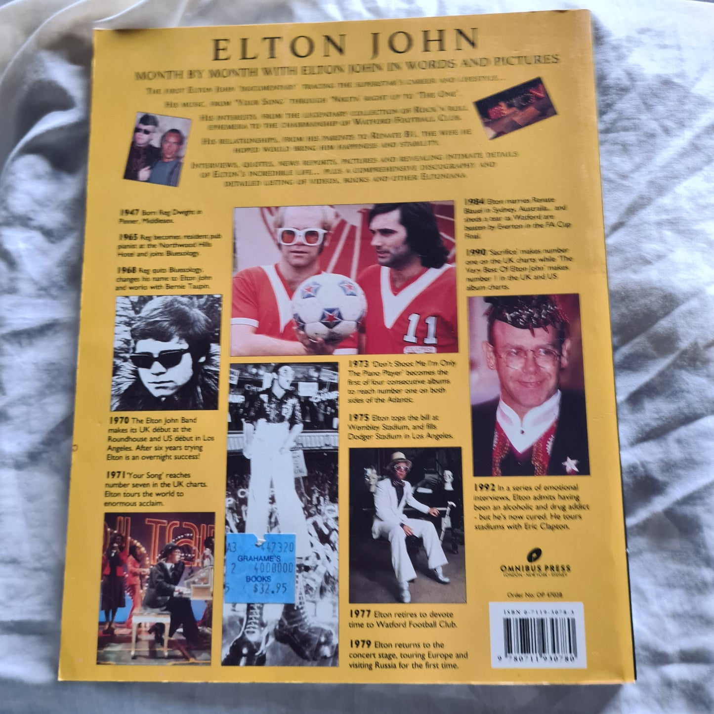 Elton John- A Visual Documentary - Paperback Book