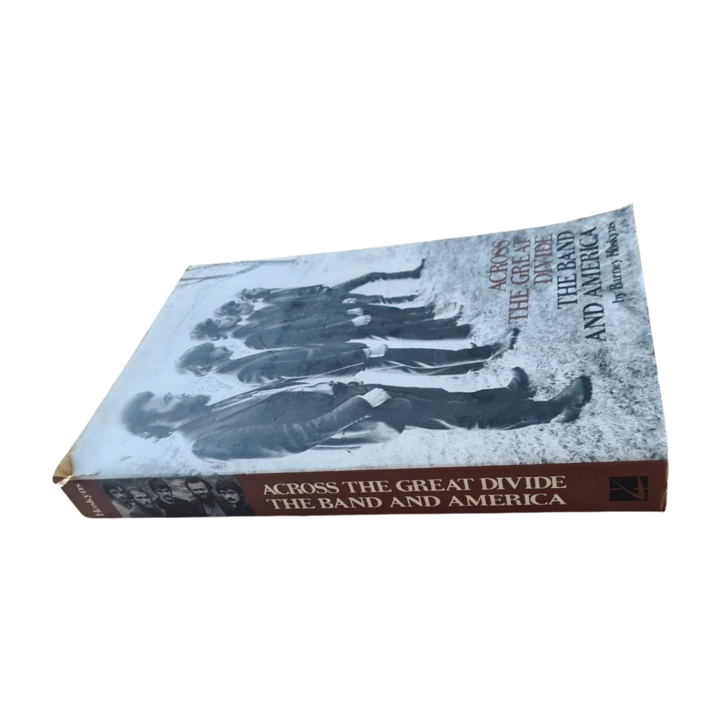 The Band - Across The Great Divide: The Band & America - Paperback Book