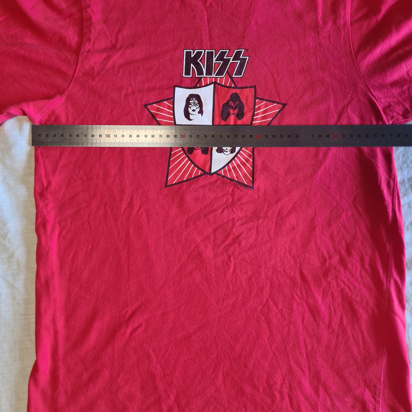 KISS | Red Crest | Size Medium T-Shirt