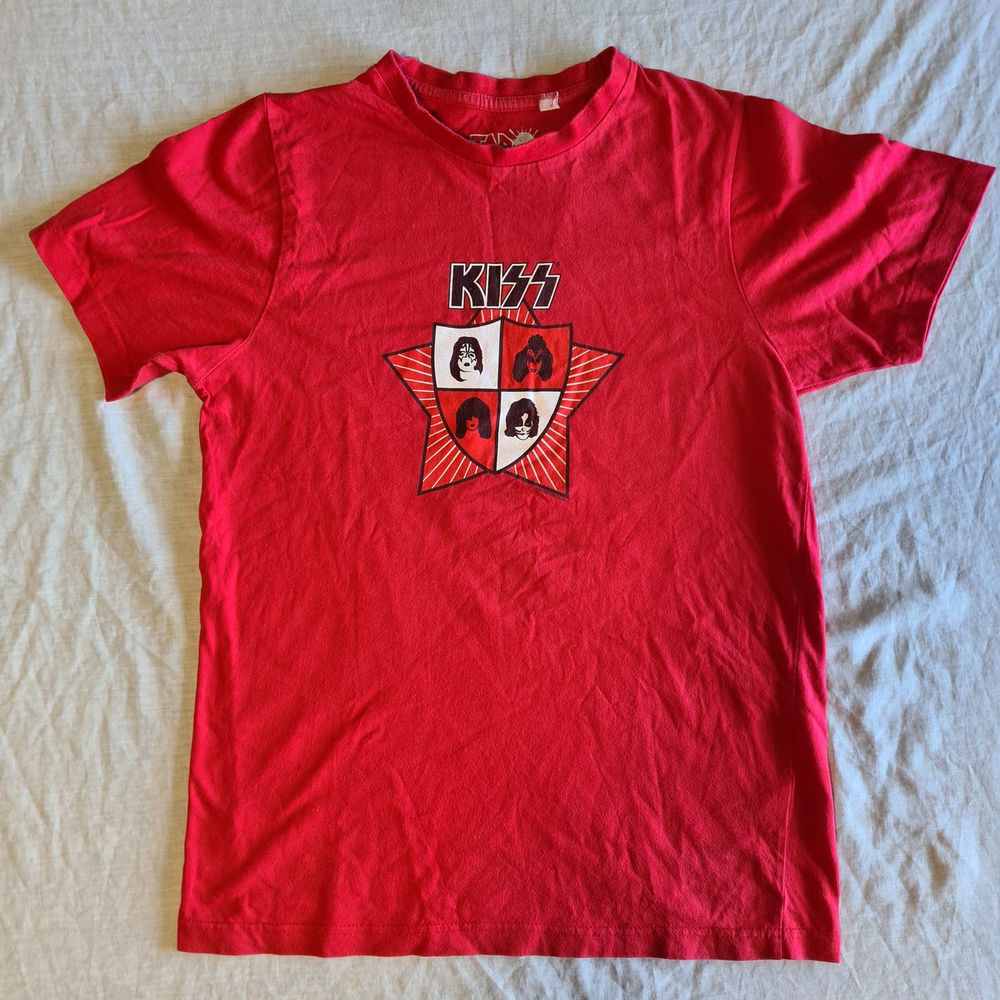 KISS | Red Crest | Size Medium T-Shirt