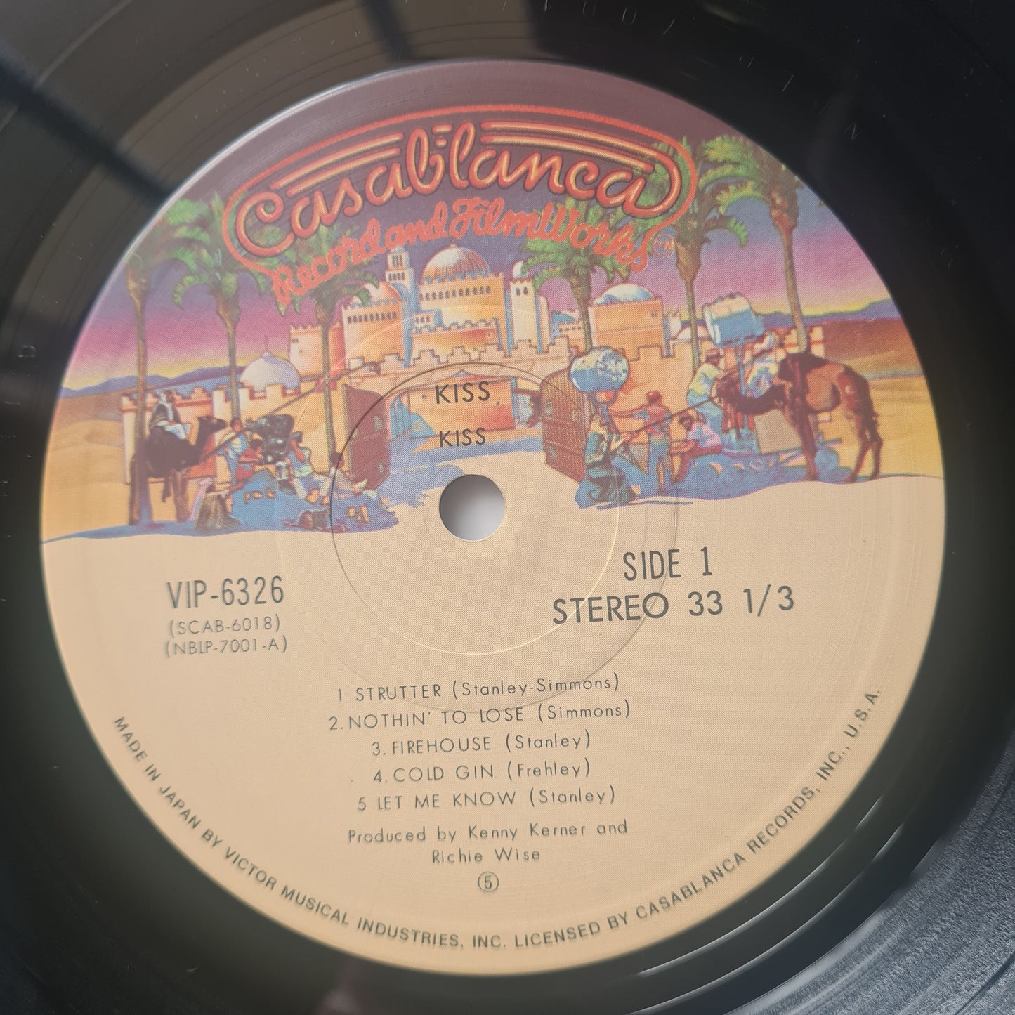 KISS – KISS - 1974 (1977 Japanese Pressing) - Vinyl Record LP
