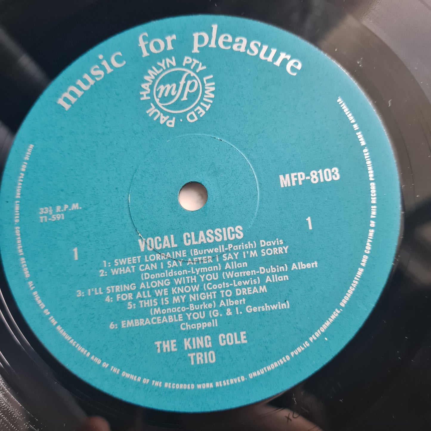 Nat King Cole – The Great Nat King Cole Sings 24 of His Greatest Hits - 1976 - Vinyl Record 2LP