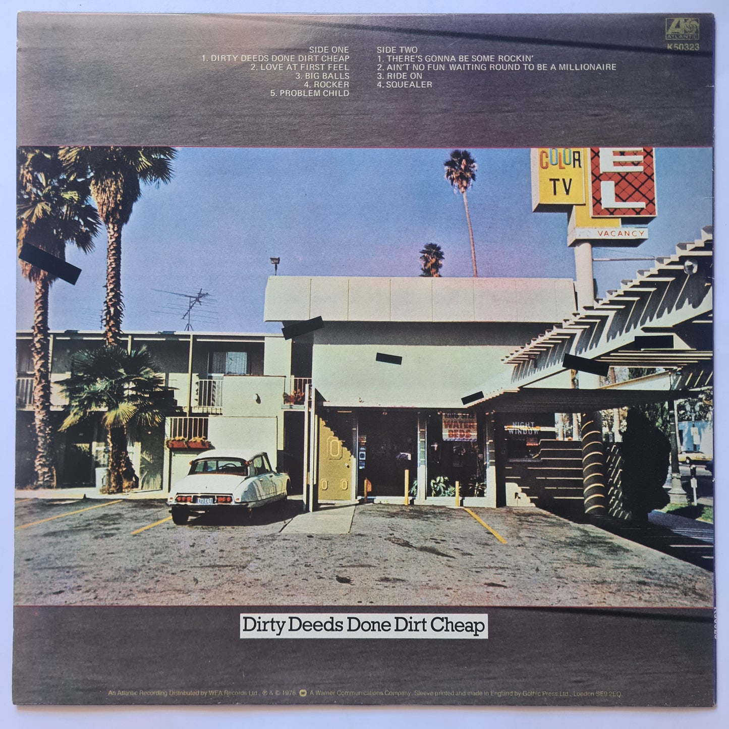 AC/DC – Dirty Deeds Done Dirt Cheap - 1976 (1976 UK Pressing) - Vinyl Record LP (near mint)