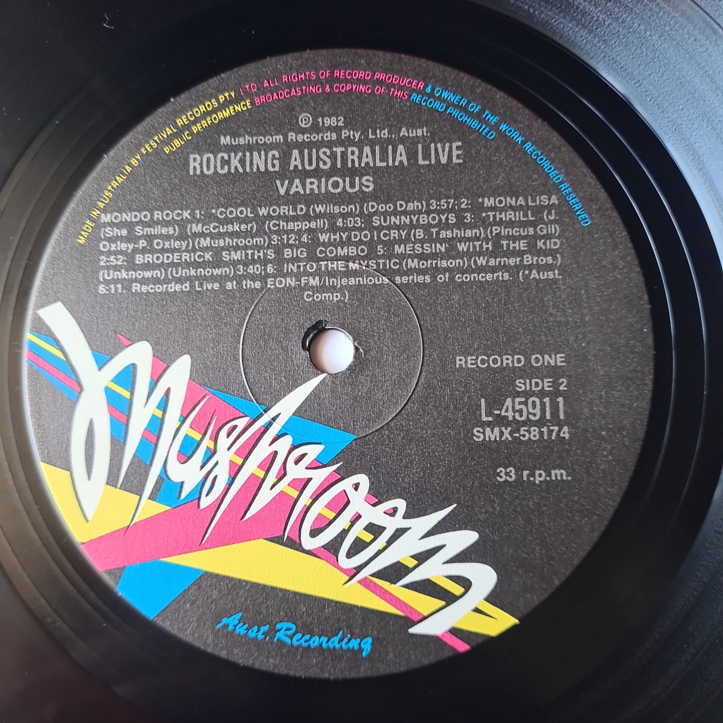 Various: Sunny Boys, Australian Crawl, Men At Work, Richard Clapton, etc – Rocking Australia Live - 1982 (2LPGatefold) - Vinyl Record - Vinyl Record