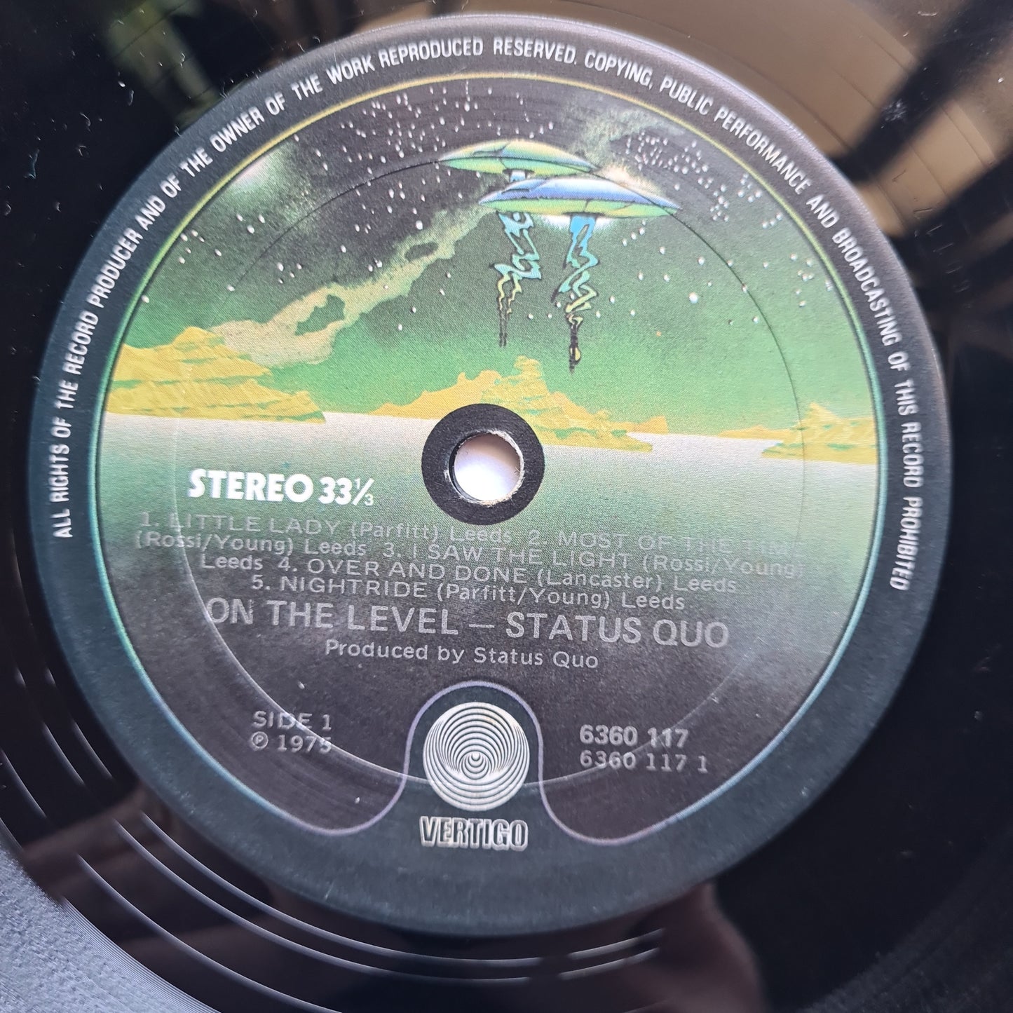 Status Quo – On The Level - 1975 - Vinyl Record