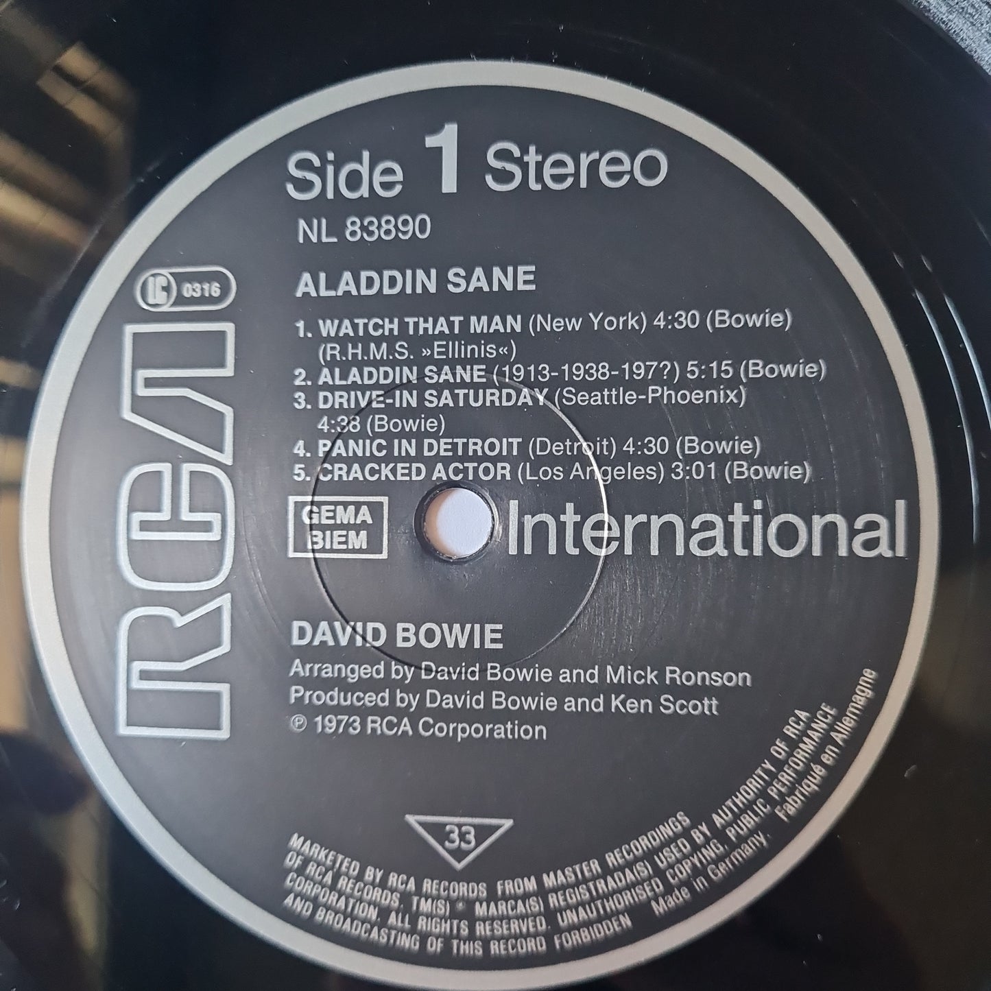 David Bowie – Aladdin Sane - 1973 (German Pressing) - Vinyl Record