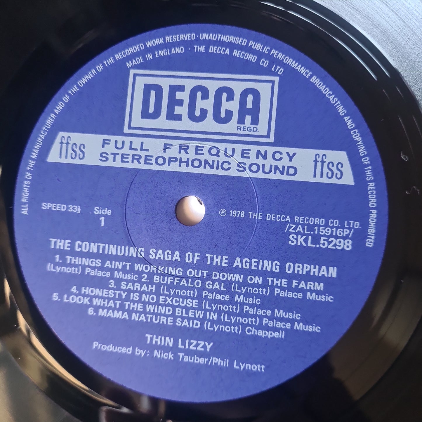 Thin Lizzy – The Continuing Saga Of The Ageing Orphans - 1979 - Vinyl Record