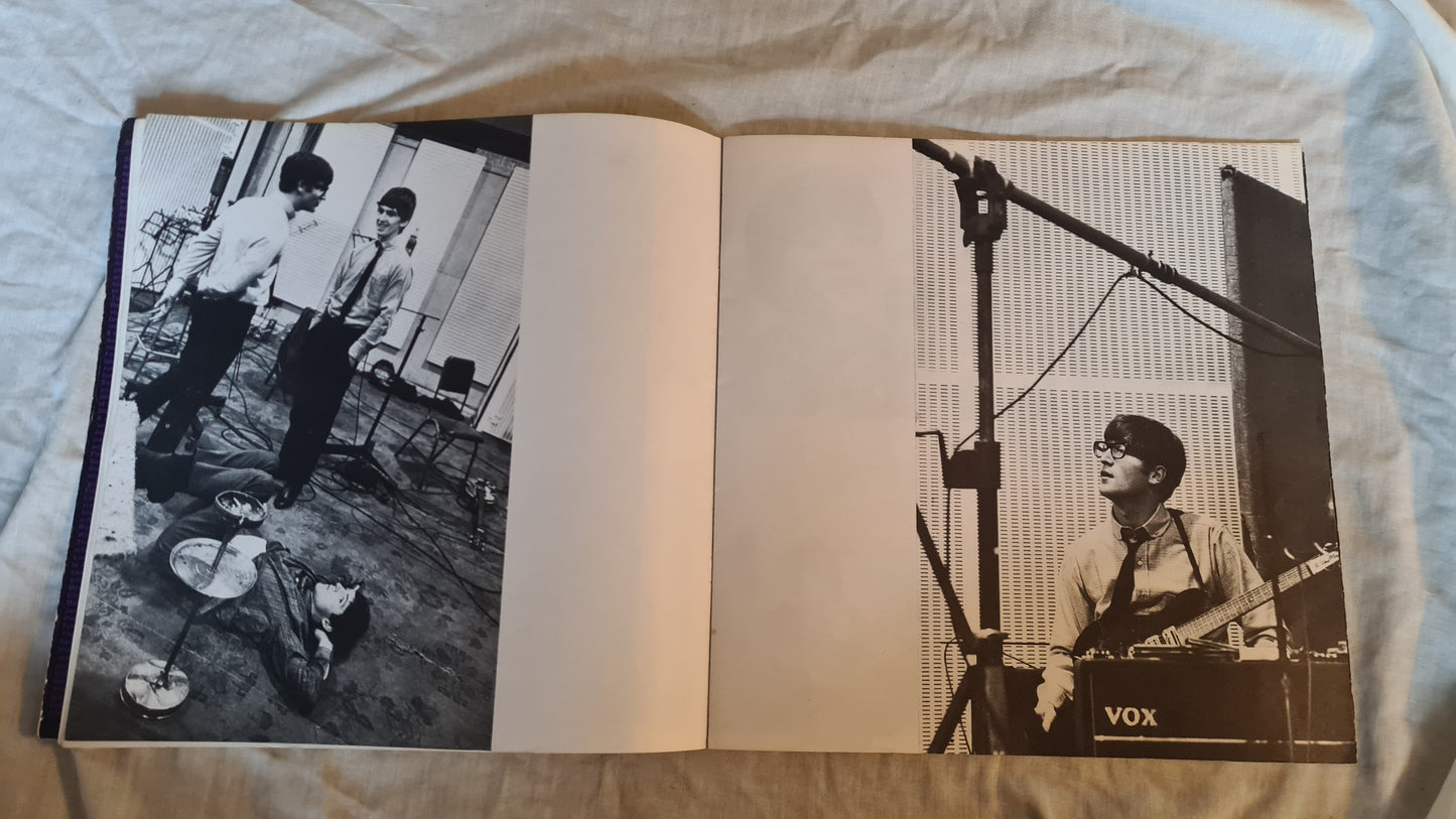THE BEATLES - BEATLES LTD: ORIGINAL 1964 TOUR BOOK- TOUR PROGRAM- VINTAGE RARE