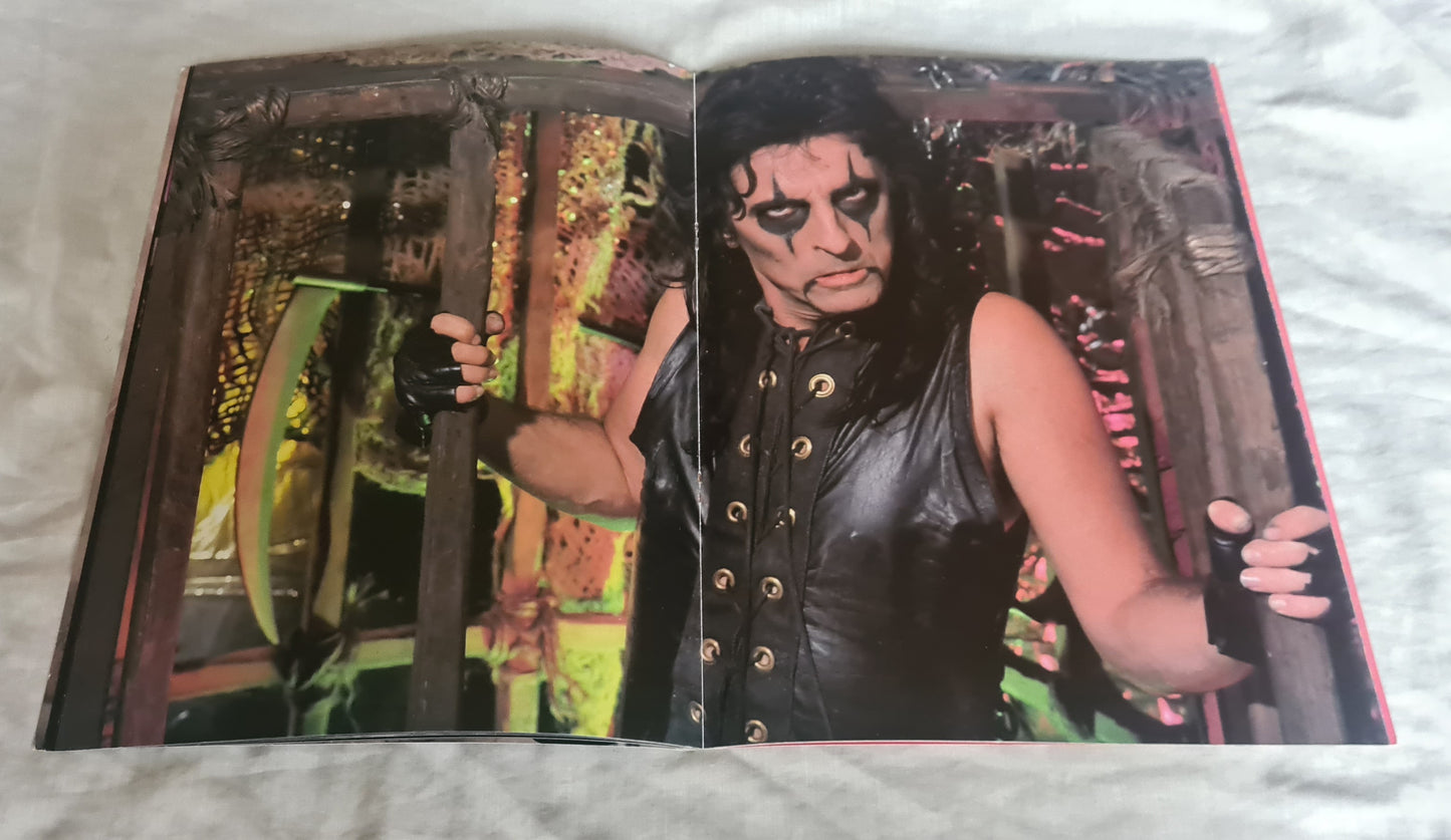 ALICE COOPER- 1986 THE NIGHTMARE RETURNS TOUR- TOUR BOOK- PROGRAM