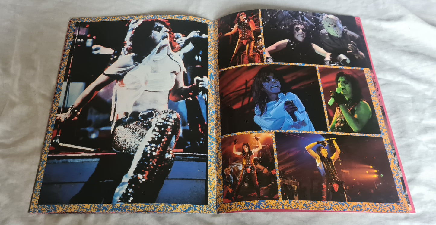 ALICE COOPER- 1986 THE NIGHTMARE RETURNS TOUR- TOUR BOOK- PROGRAM