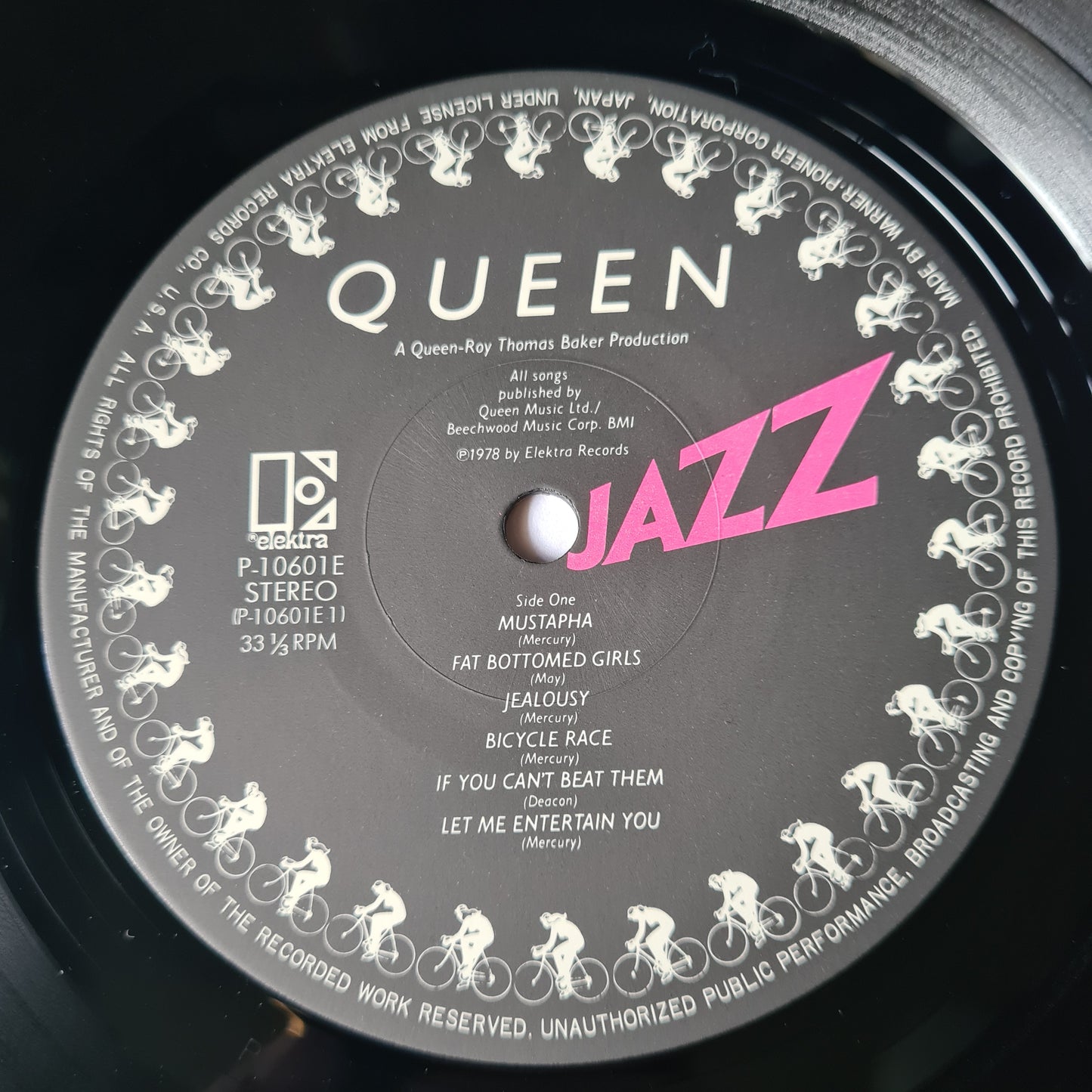 Queen – Jazz - 1978 (Japanese Gatefold with poster)