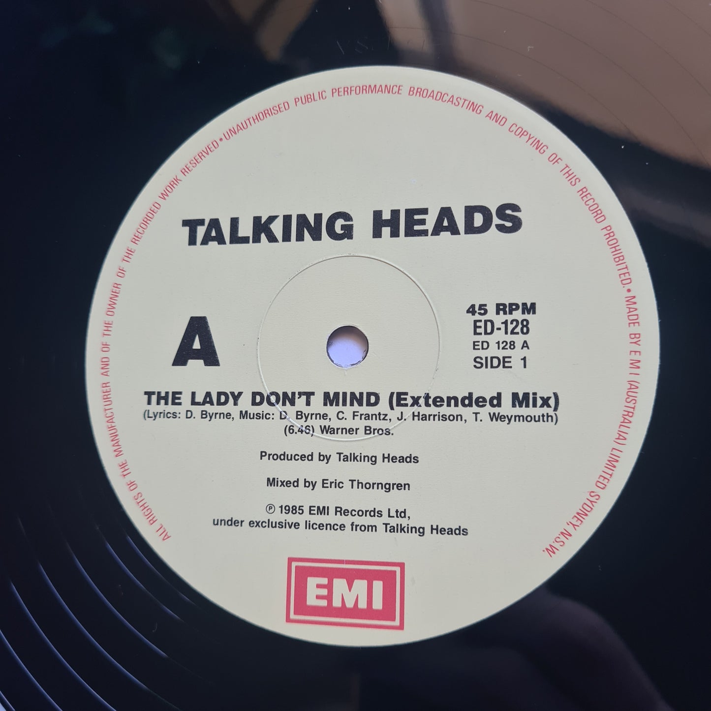 Talking Heads – The Lady Don't Mind (Maxi Single) - 1985 - Vinyl Record