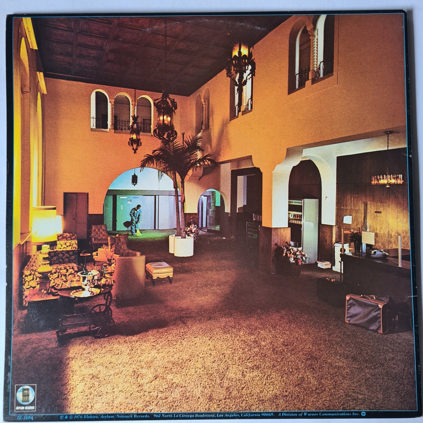 The Eagles – Hotel California - 1976 (Gatefold with poster) - Vinyl Record LP