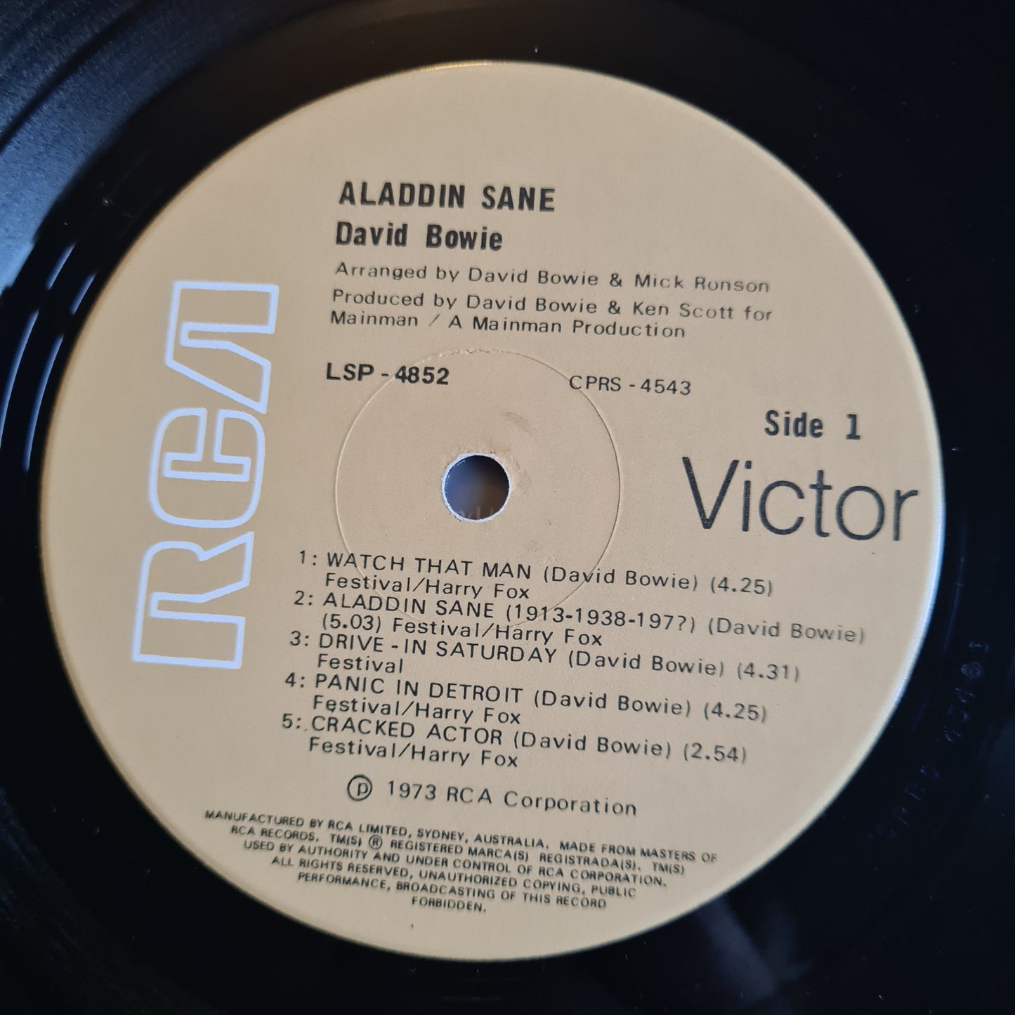 David Bowie – Aladdin Sane - 1973 (1978 Australian Pressing) - Vinyl Record LP (near mint)