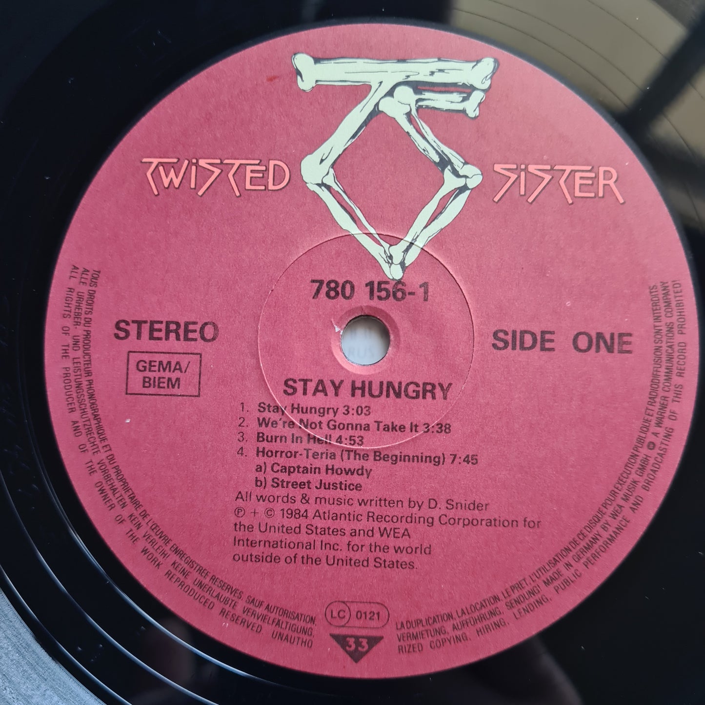 Twisted Sister – Stay Hungry - 1984 (German Pressing) - Vinyl Record LP (near mint)