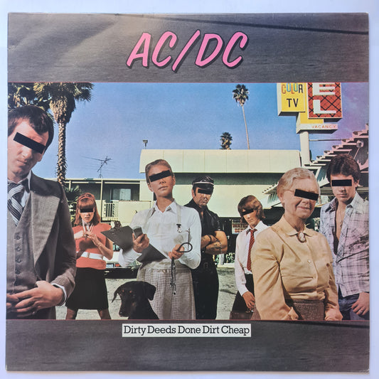 AC/DC – Dirty Deeds Done Dirt Cheap - 1976 (1976 UK Pressing) - Vinyl Record LP (near mint)