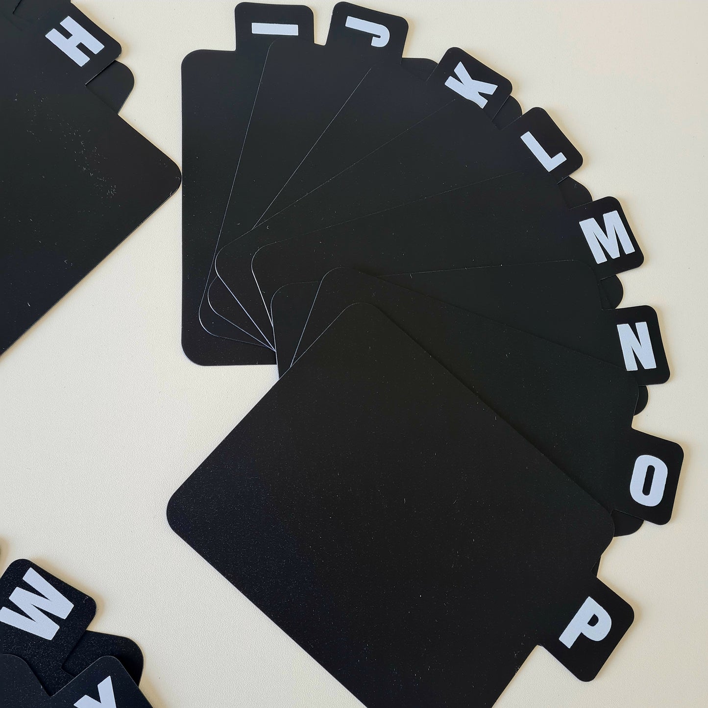 A–Z Plastic CD Dividers (26 Pieces) – Alphabetical CD Organiser Tabs