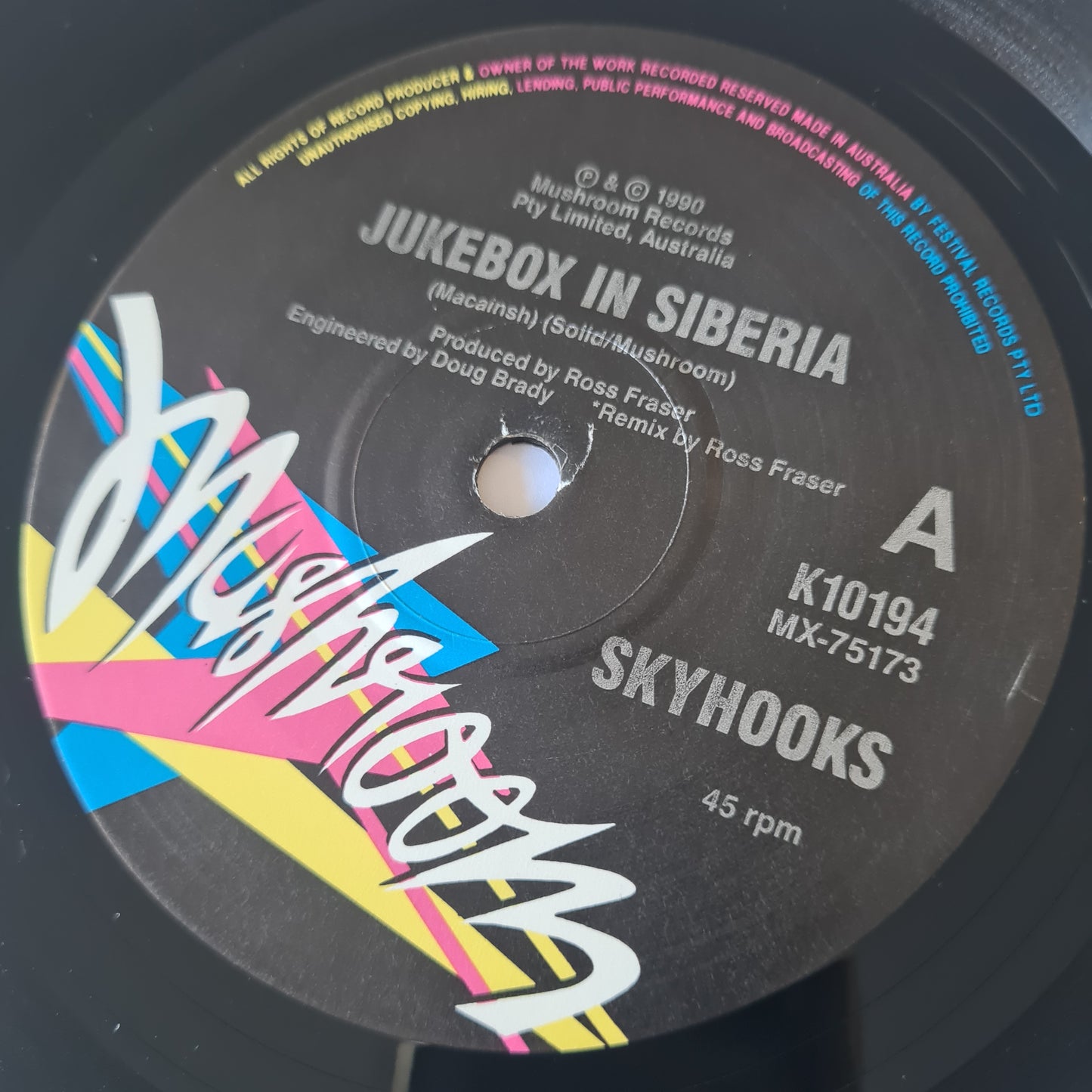 Skyhooks - Jukebox In Siberia - 1990 - Vinyl Record 7" Single - 45 RPM (near mint)
