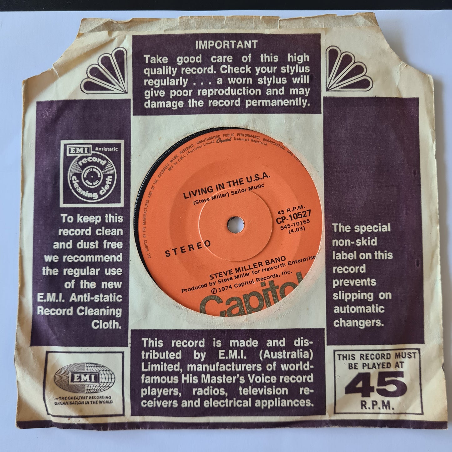 Steve Miller Band - Living In The U.S.A. / Kow Kow Calqulator - 1974 - Vinyl Record 7" Single - 45 RPM