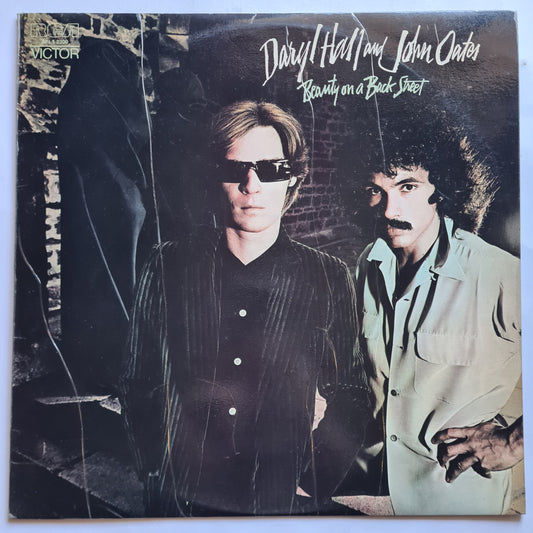 Daryl Hall & John Oates – Beauty On A Back Street - 1977 - Vinyl Record LP (near mint)