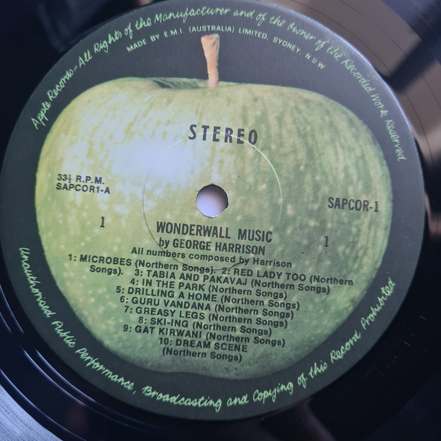 George Harrison – Wonderwall Music - 1968 (Australian Pressing) - Vinyl Record LP near mint *RARE* (Beatles) -