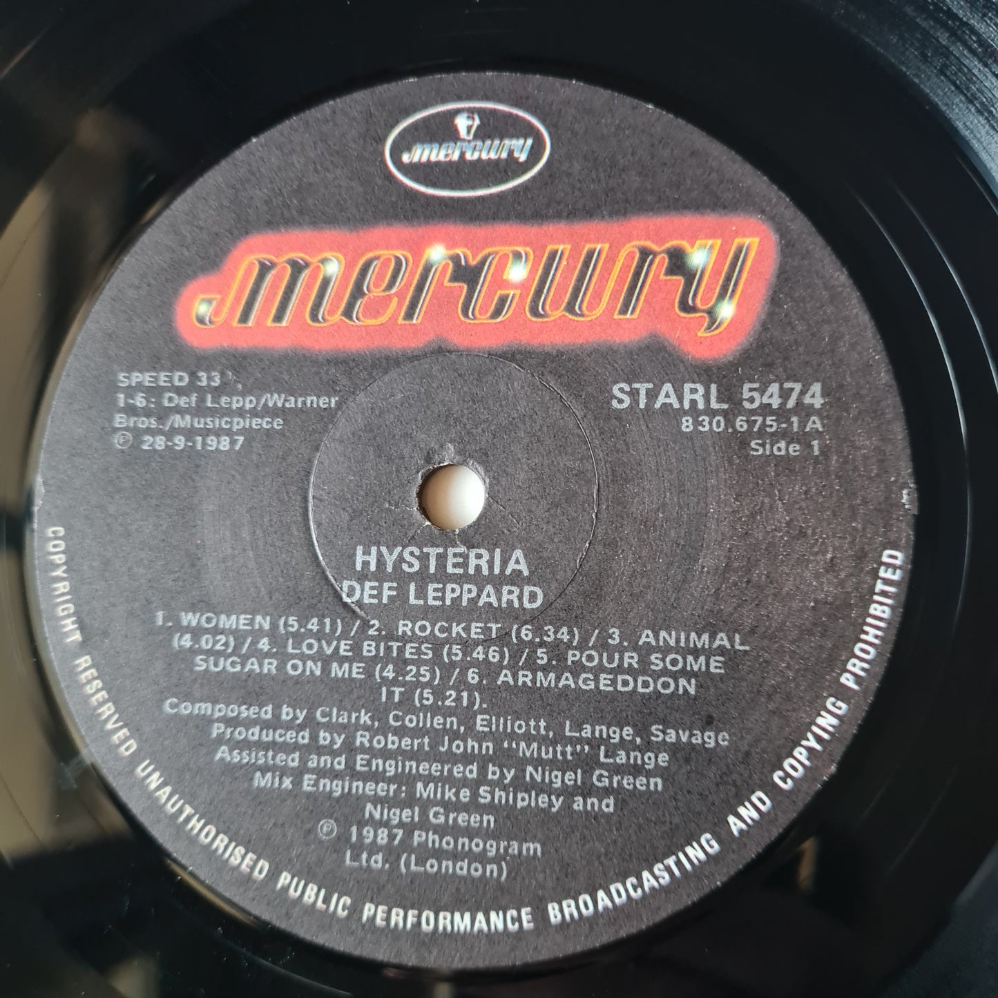 Def Leppard – Hysteria - 1987 (South African Pressing) - Vinyl Record LP (near mint)