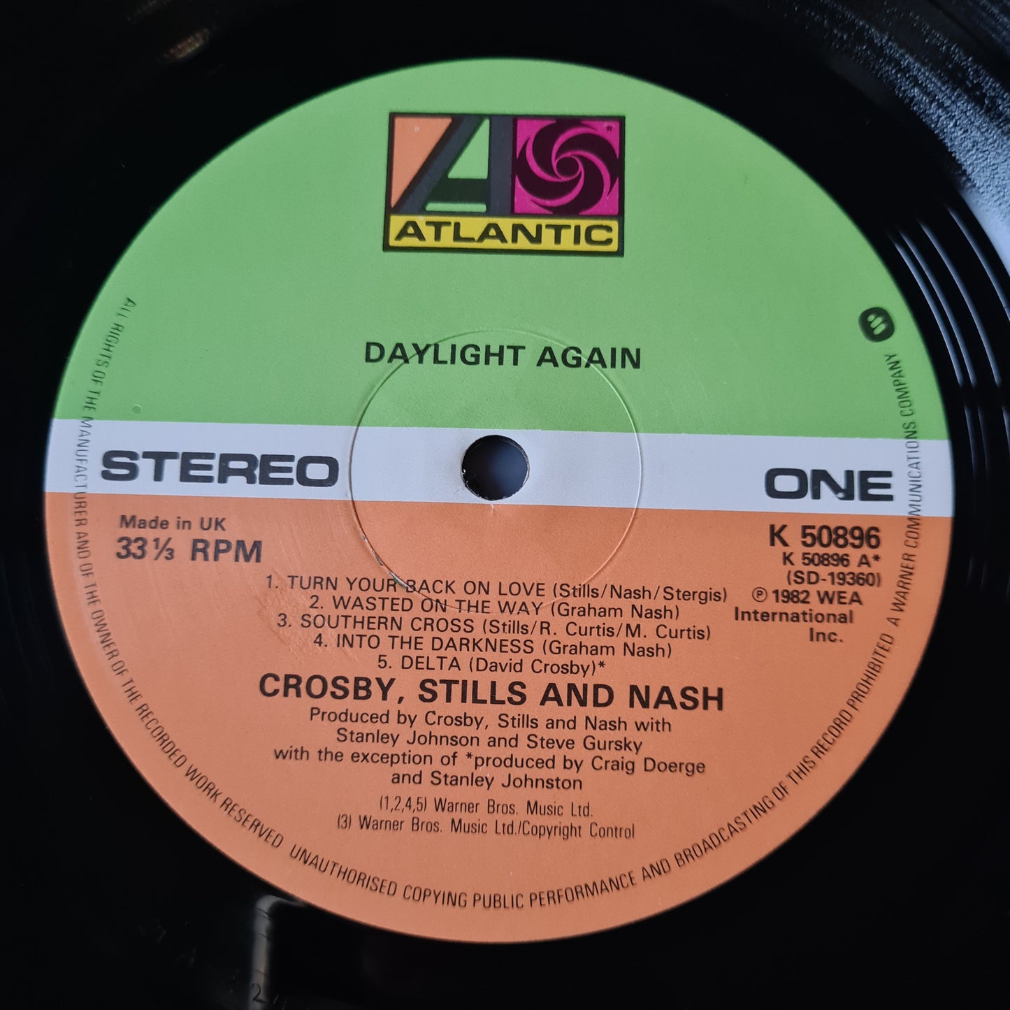 Crosby, Stills & Nash – Daylight Again - 1982 (UK Pressing) - Vinyl Record LP