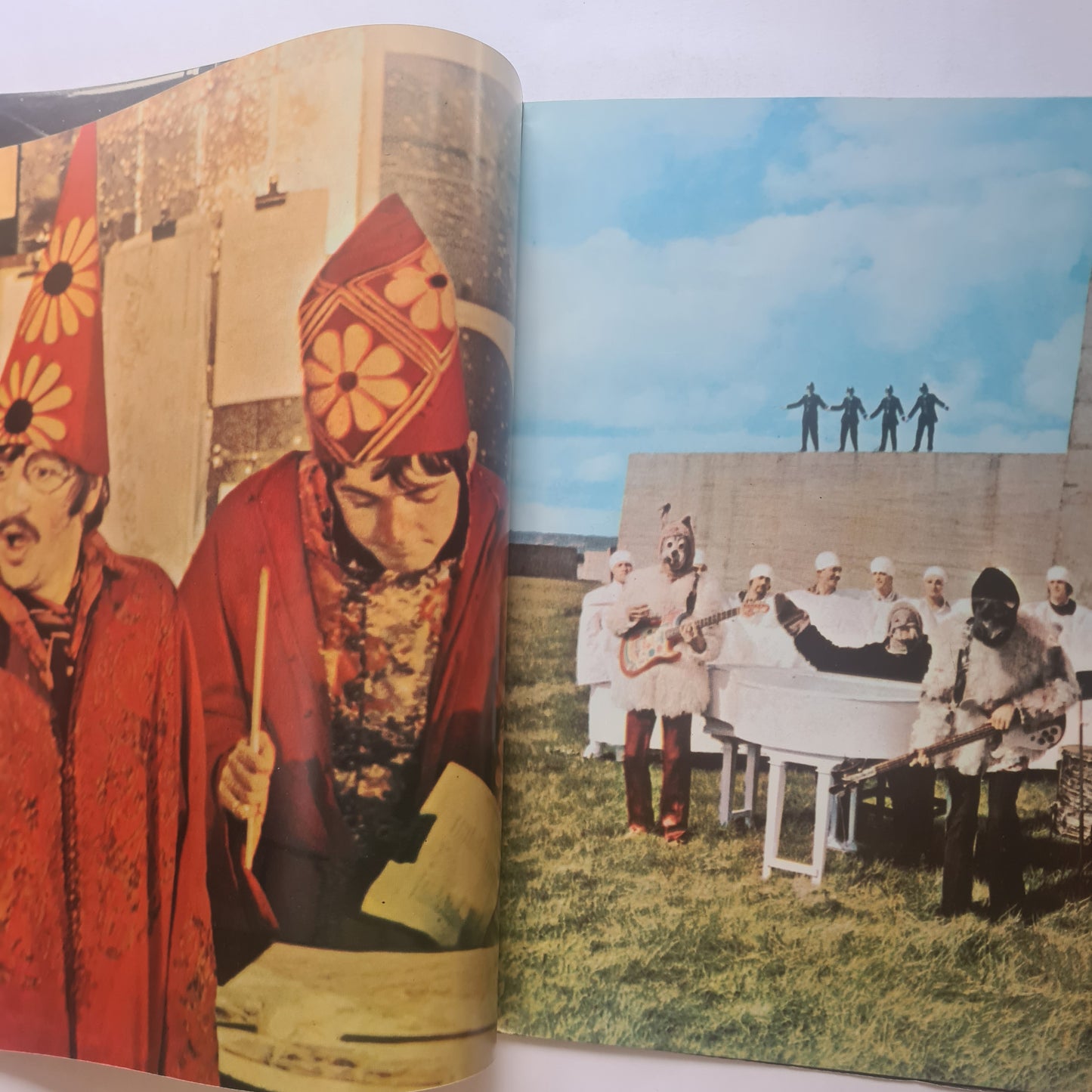 The Beatles – Magical Mystery Tour - 1967 (1976 Japanese Pressing) - Gatefold Vinyl Record LP