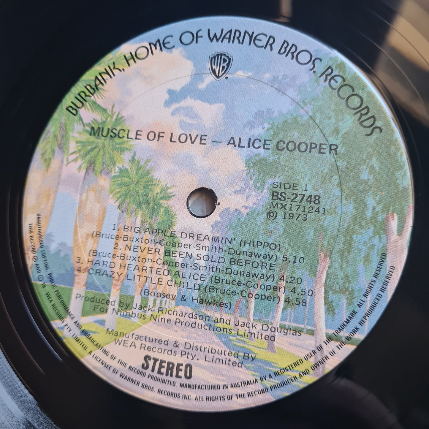 Alice Cooper – Muscle Of Love (with Cardboard box) - 1973 - Vinyl Record LP