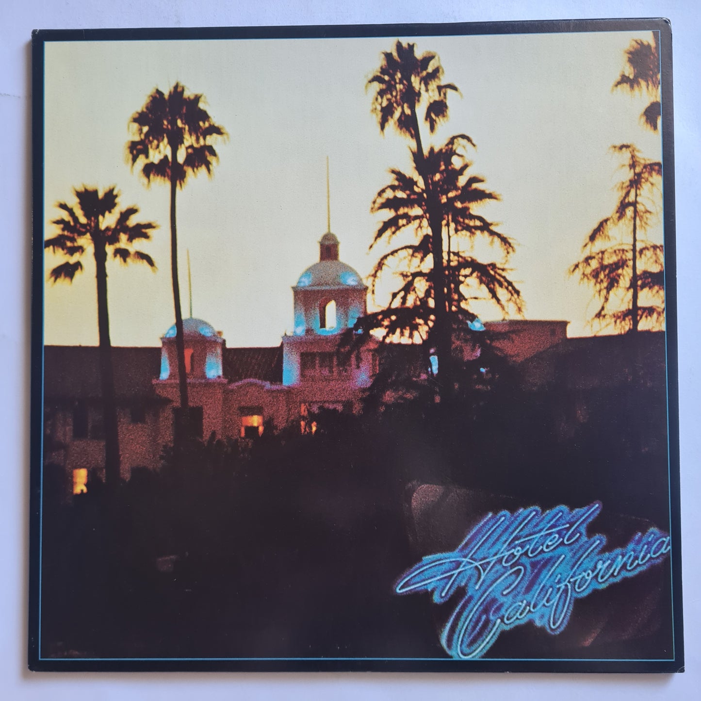 The Eagles – Hotel California - 1976 (Australian Pressing) - with poster) - Vinyl Record LP