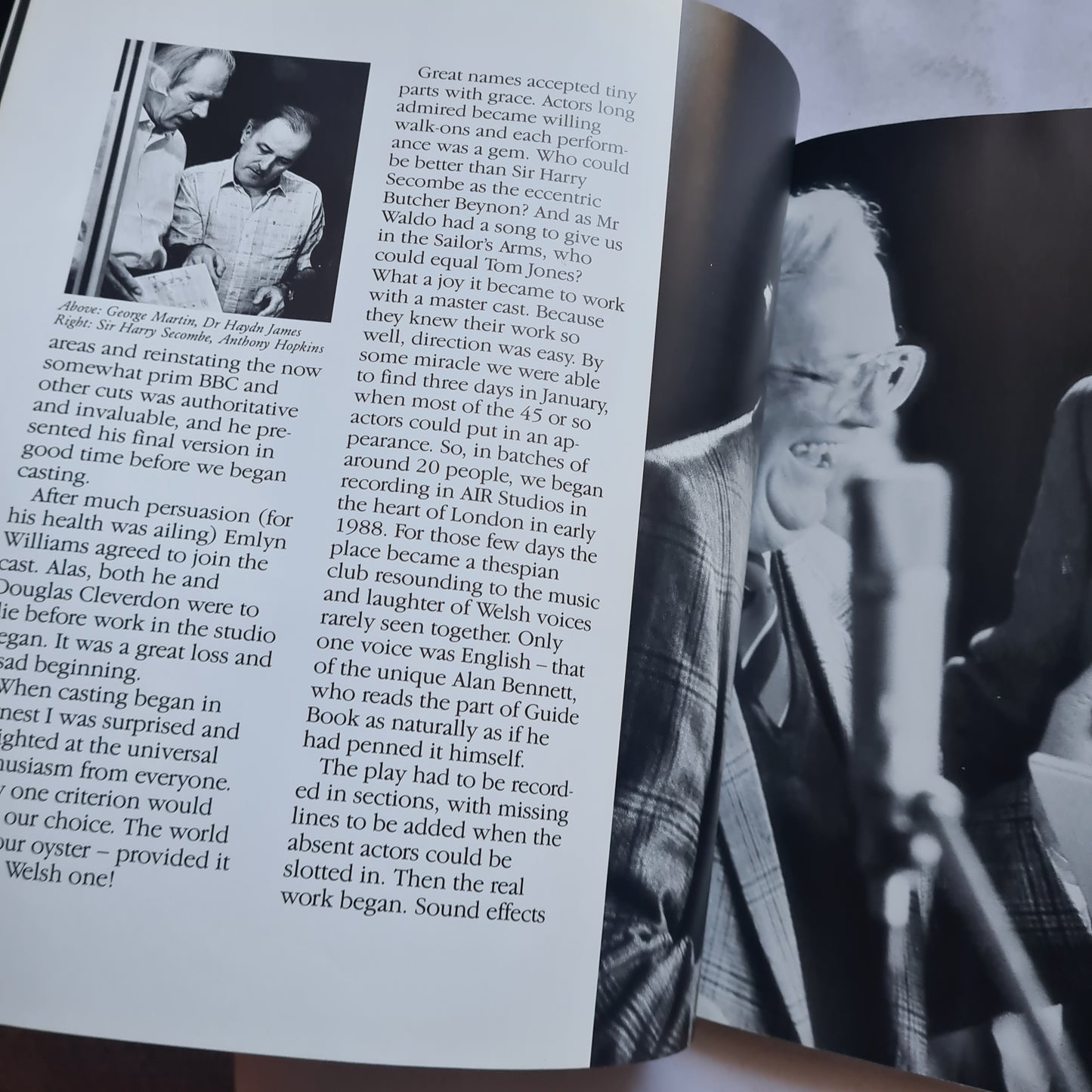 Dylan Thomas (Mark Knopfler, Bonnie Tyler, Tom Jones, George Martin)  – Under Milk Wood (A Play For Voices) - 1988 - Vinyl Record 2LP (NM)