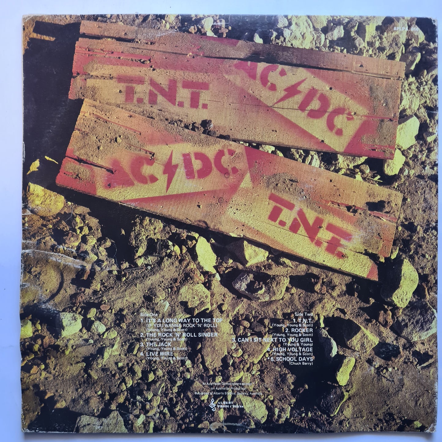 AC/DC – T.N.T - 1975 (1977 Australian Blue Label Pressing) - Vinyl Record LP