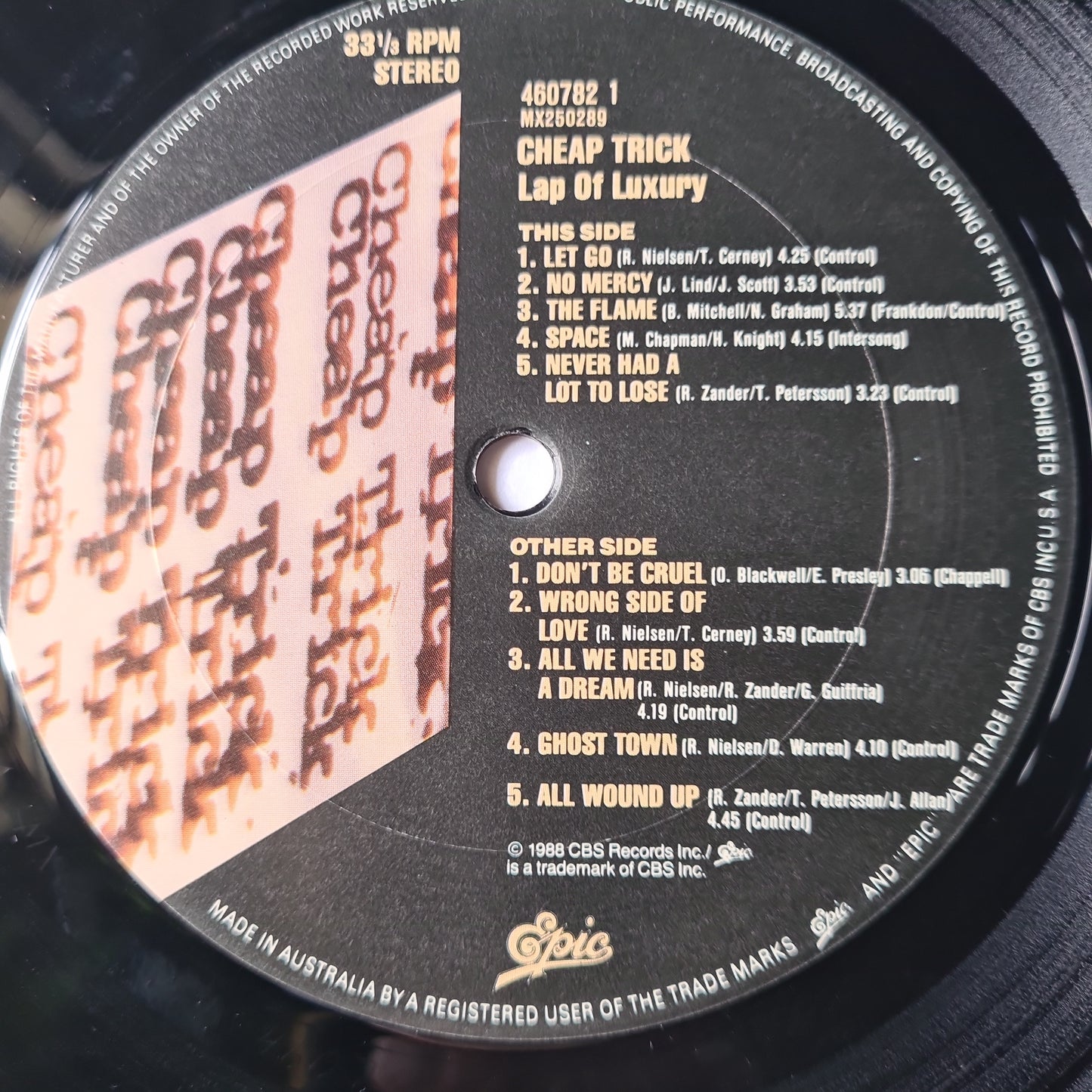 Cheap Trick – Lap Of Luxury - 1988 - (near mint) Vinyl Record LP